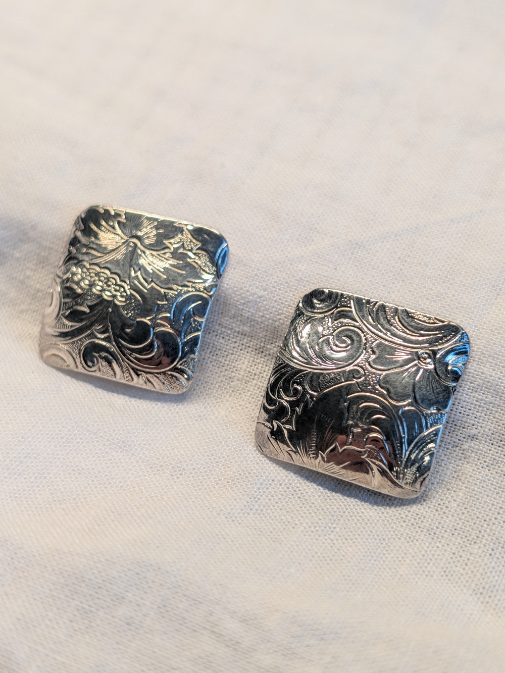 Vintage Silver Tone Engraved Square Clip On Earrings Floral Scroll Work